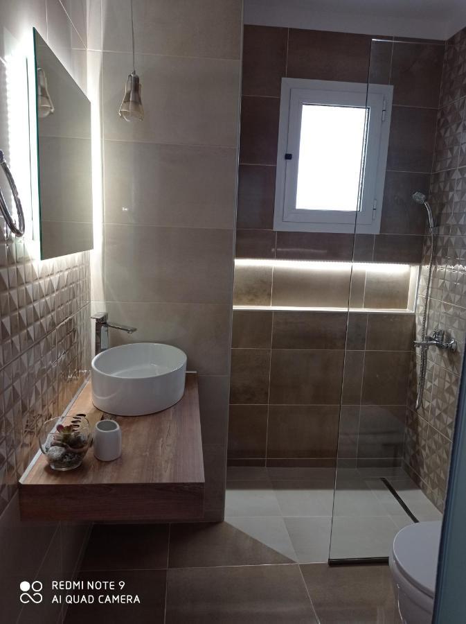 Ankypy Studios Kymi Bagian luar foto