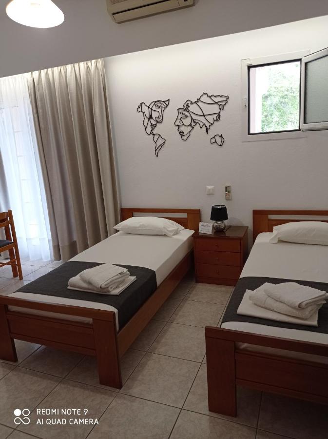 Ankypy Studios Kymi Bagian luar foto